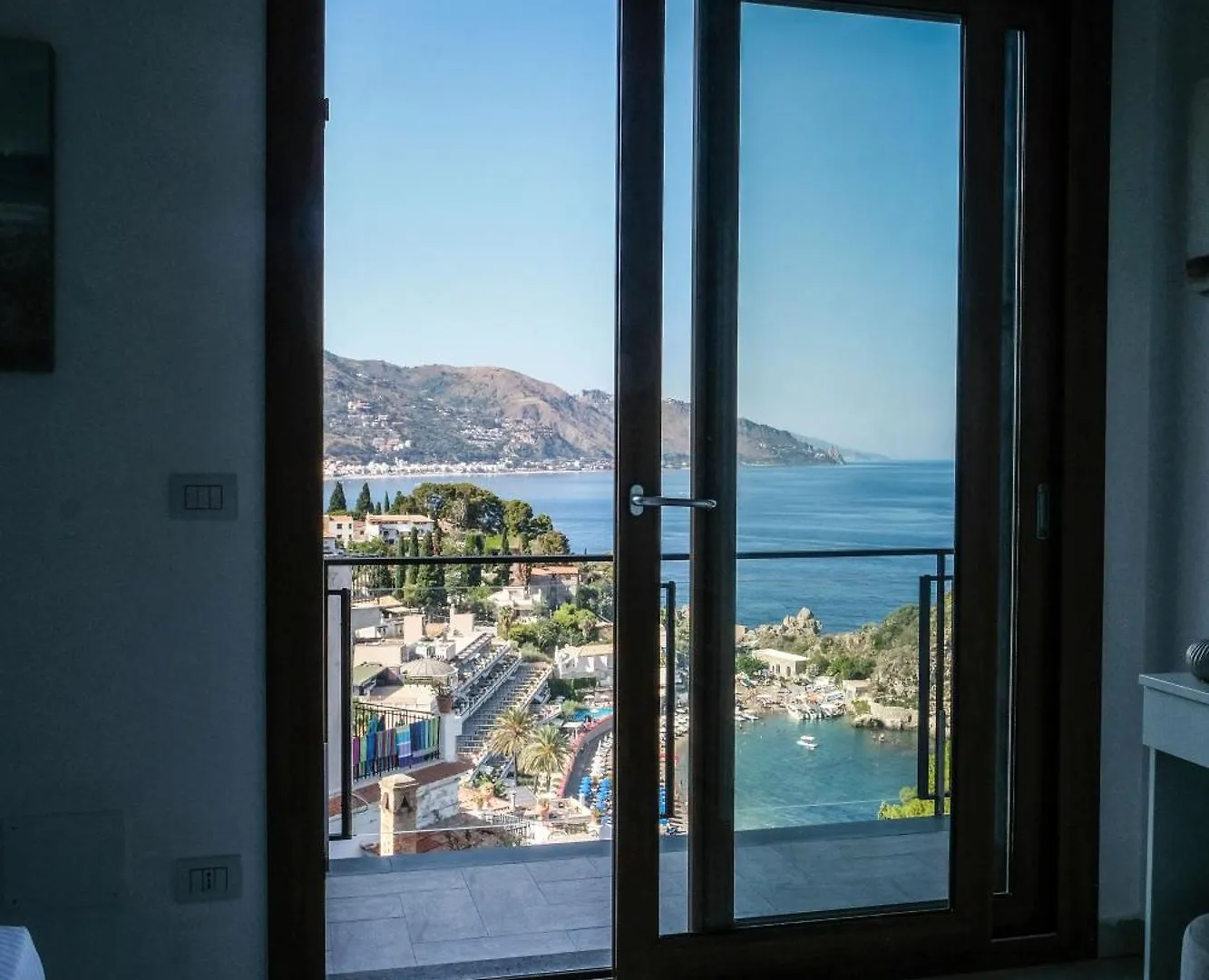 陶尔米纳Isola Bella Luxury View公寓